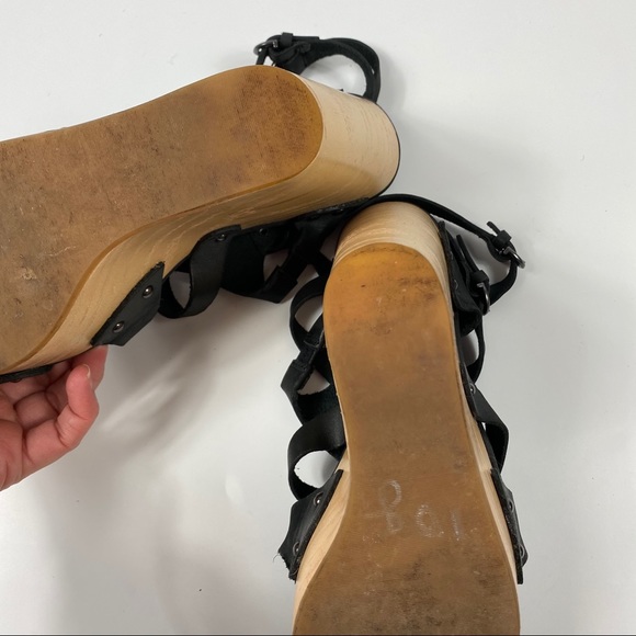 Max Studio Black Leather Wedges - Picture 4 of 6